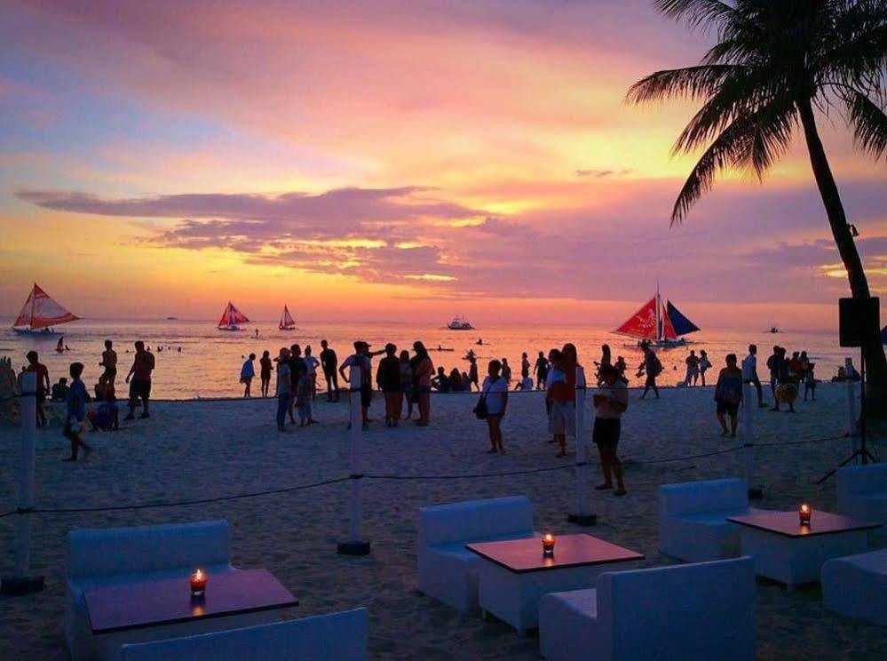 Glo'S Space Boracay Dmall By Tripzyfun Balabag  ภายนอก รูปภาพ
